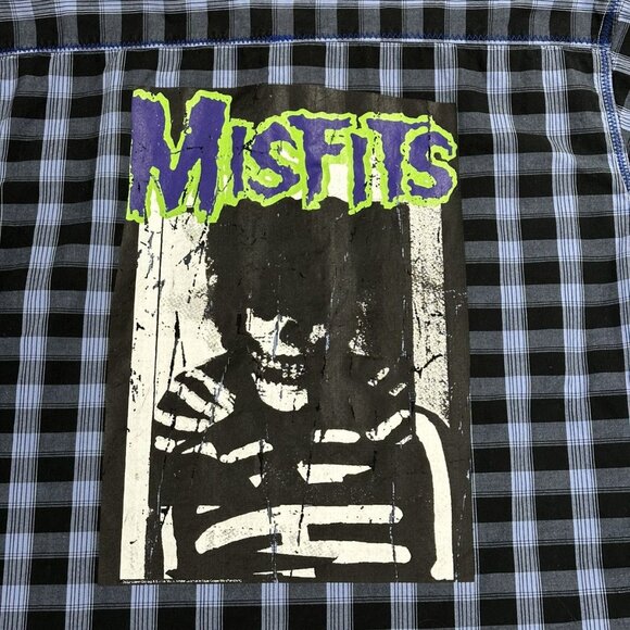 Vintage Y2K Misfits By Dragonfly Plaid Button Up Shirt - Picture 4 of 6
